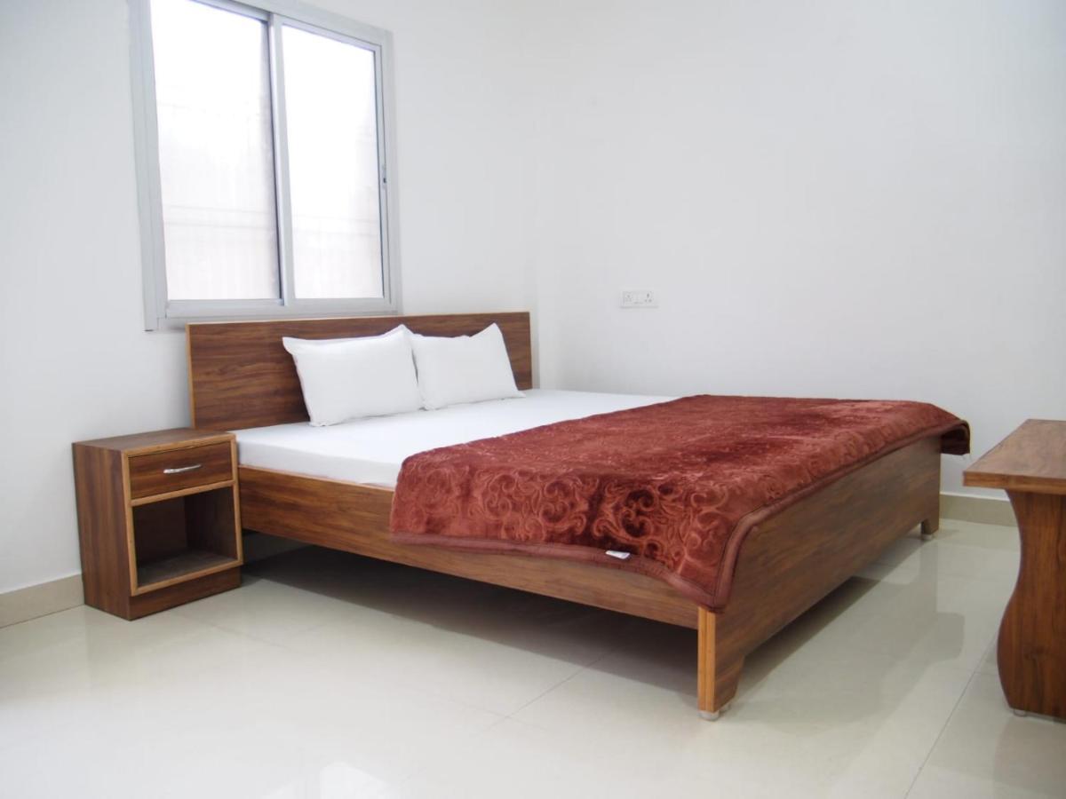 Lotus Paying Guest House Varanasi Exterior foto